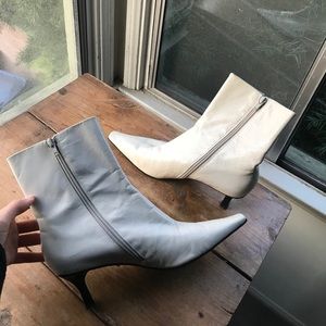 Vintage Enzo Angiolini white stiletto boots